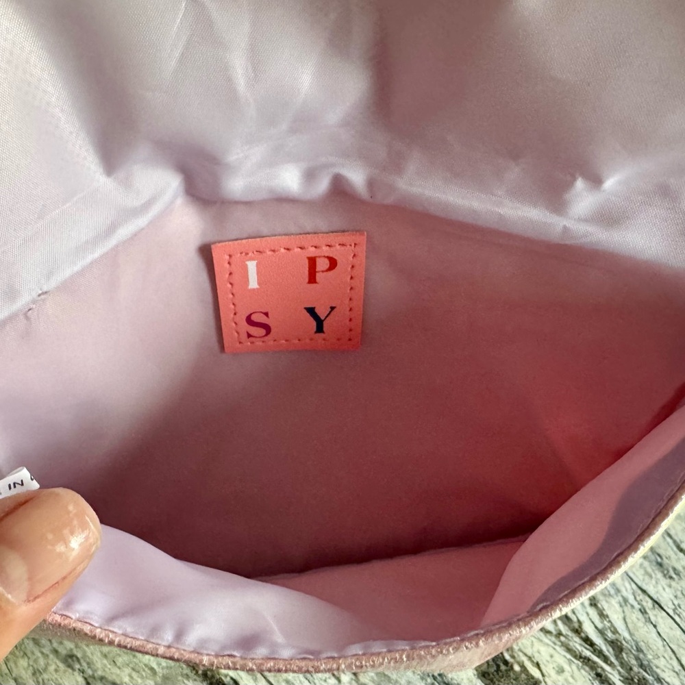 IPSY METALLIC PINK Cosmetic Bag - Picture 6 of 7